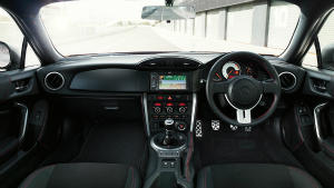 2014-86-features-interior 86 interior