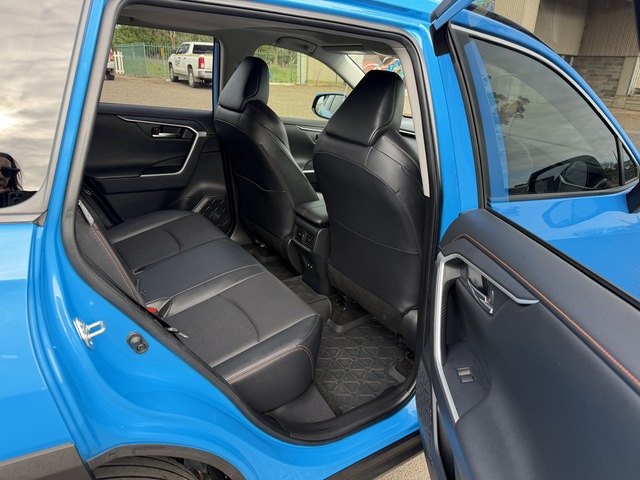 2019 Toyota RAV4 - Image 2