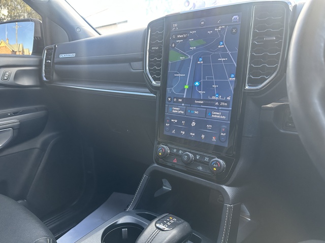 2022 Ford Everest - Image 3