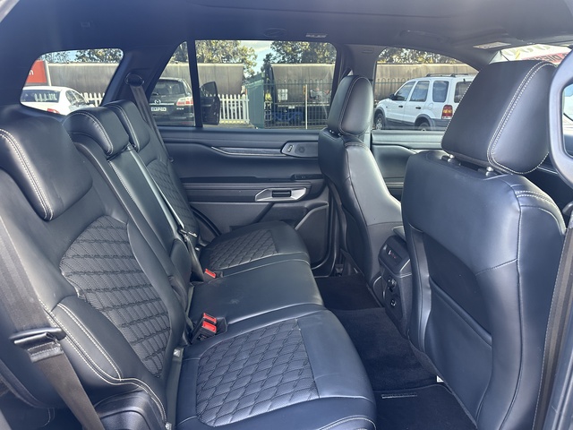 2022 Ford Everest - Image 9