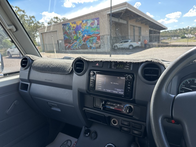 2014 Toyota LC Military - Image 6