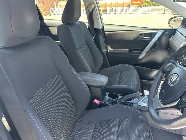 2014 Toyota Corolla - Image 8