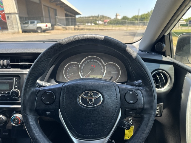 2014 Toyota Corolla - Image 10