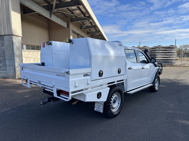 2021 NISSAN NAVARA - Image 12