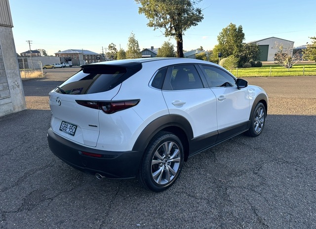 2021 MAZDA CX-30 - Image 11