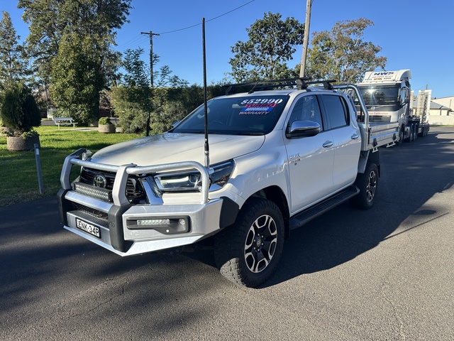 2021 Toyota HiLux - Image 2