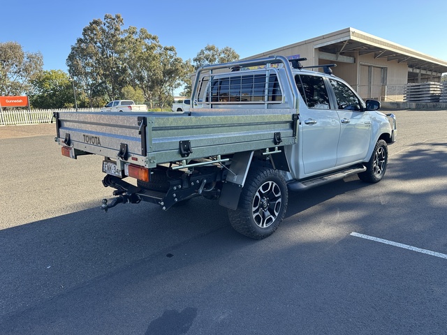 2021 Toyota HiLux - Image 4