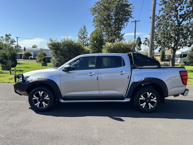 MAZDA BT-50 - Image 14